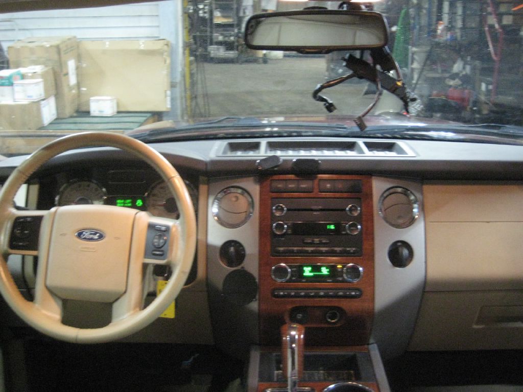 Photo 9 of this FORD EXPEDITION