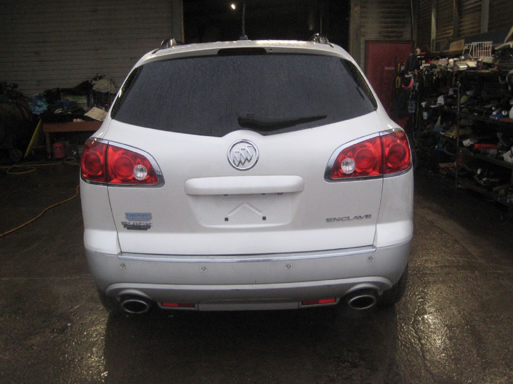 Photo 6 of this BUICK ENCLAVE