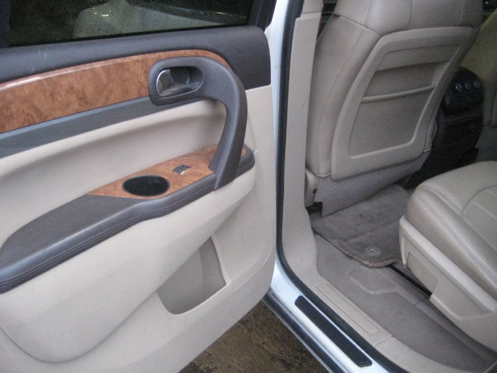 Photo 11 of this BUICK ENCLAVE