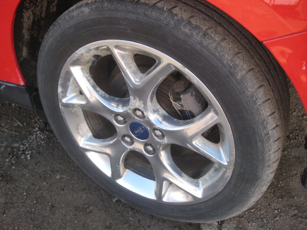 Photo 22 of this FORD FOCUS