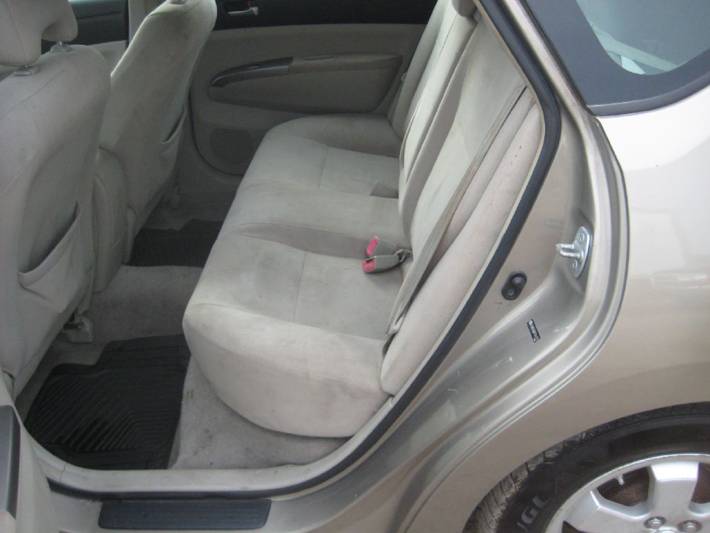 Photo 12 of this TOYOTA PRIUS