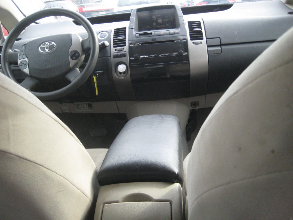 Photo 18 of this TOYOTA PRIUS