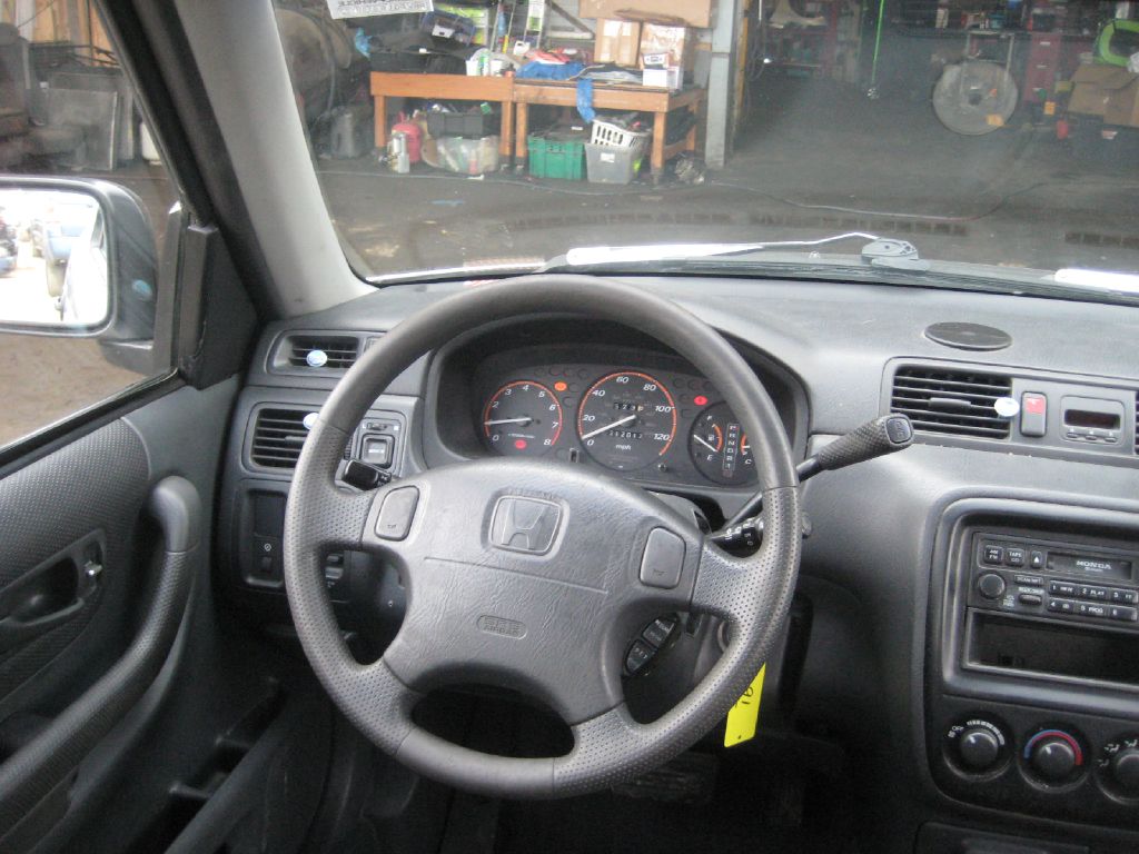 Photo 15 of this HONDA CR-V