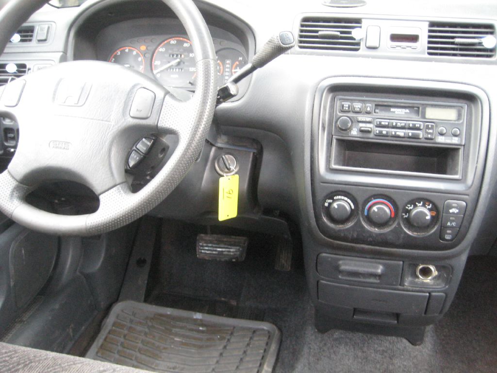 Photo 18 of this HONDA CR-V