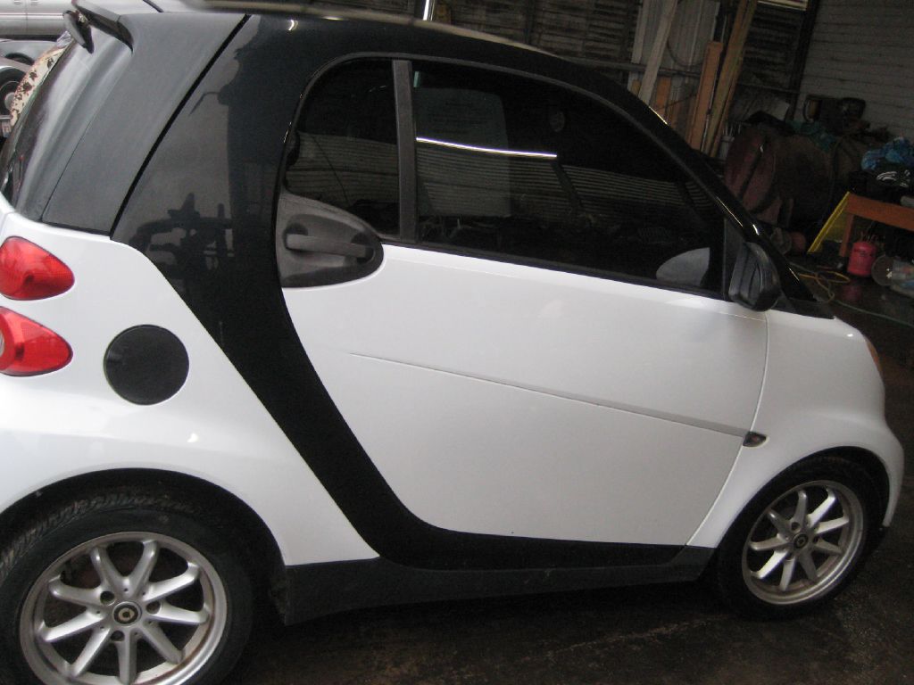 Photo 4 of this SMART FORTWO