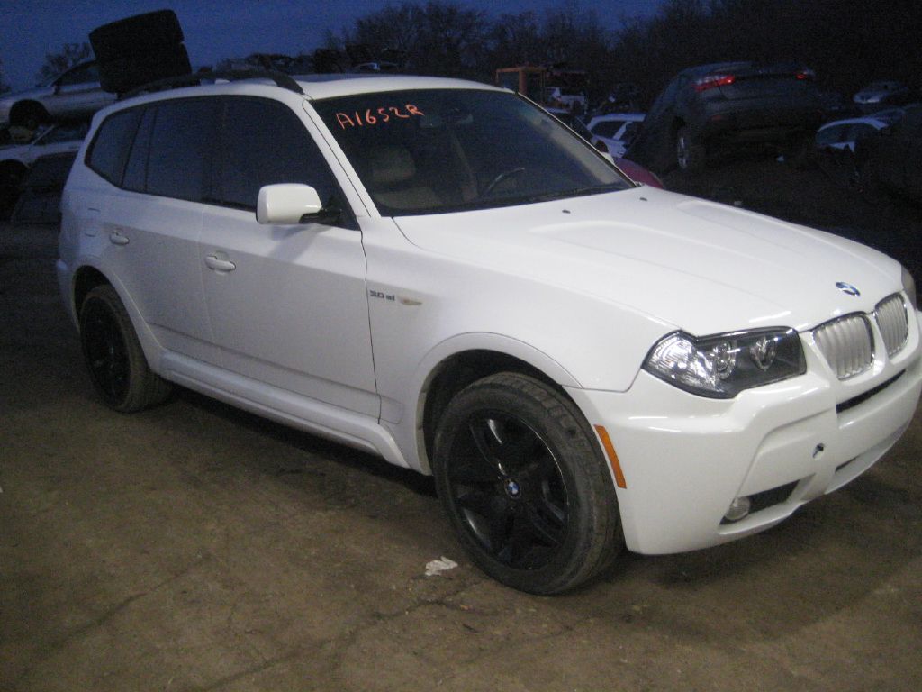 BMW X3 2008 BMW X3 WBXPC93488WJ05048
