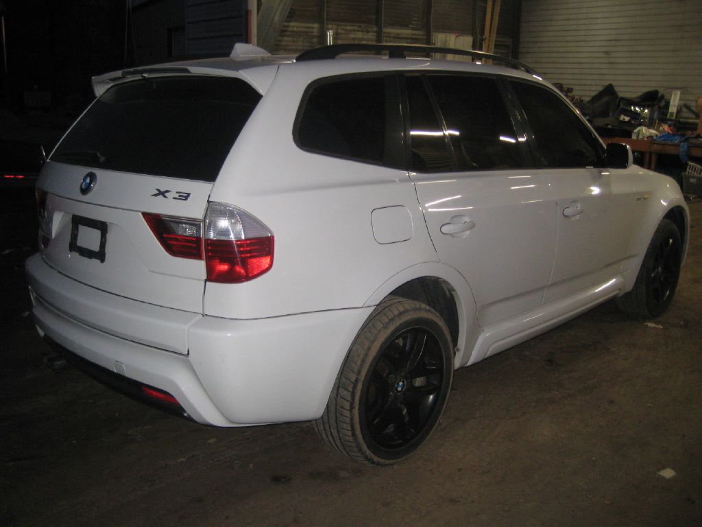 BMW X3 2008 BMW X3 WBXPC93488WJ05048