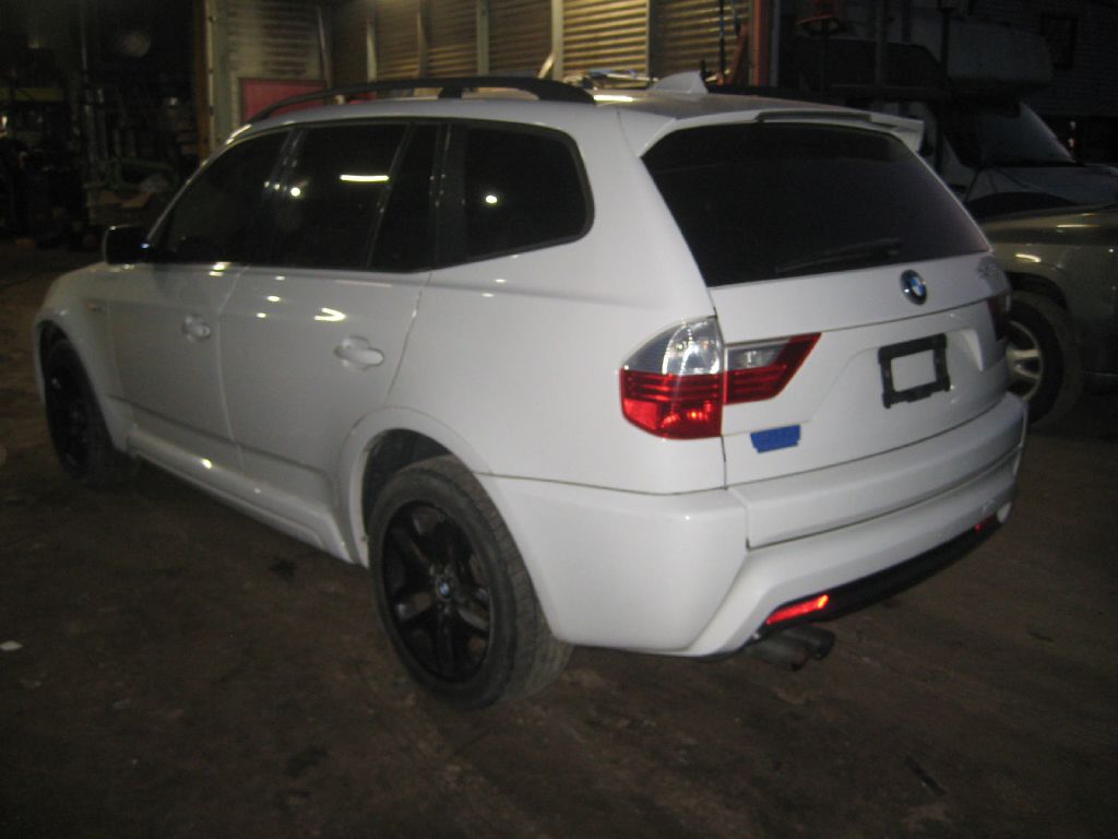 BMW X3 2008 BMW X3 WBXPC93488WJ05048