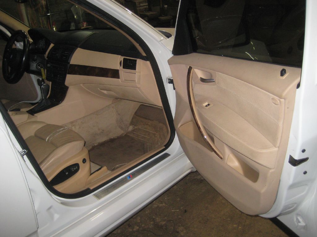 BMW X3 2008 BMW X3 WBXPC93488WJ05048