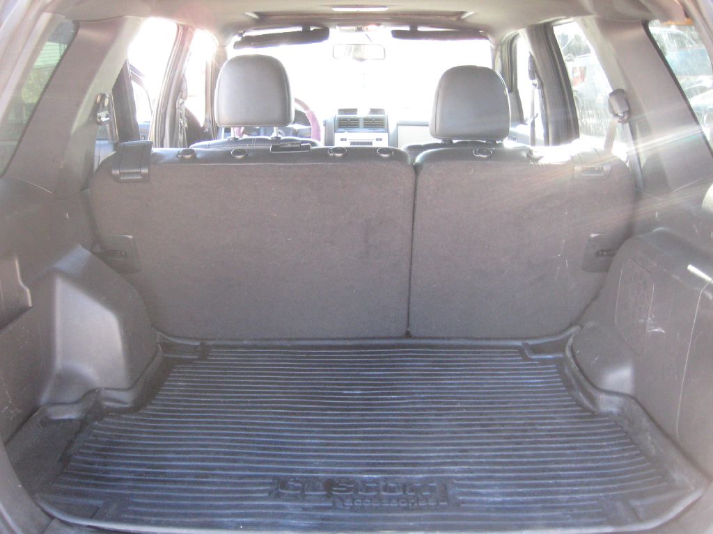 Photo 15 of this MERCURY MARINER