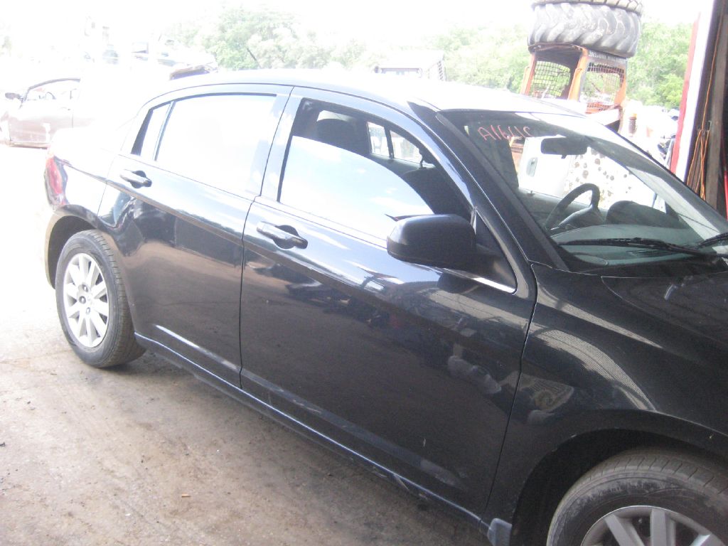Photo 4 of this CHRYSLER SEBRING