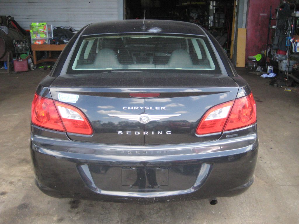 Photo 6 of this CHRYSLER SEBRING
