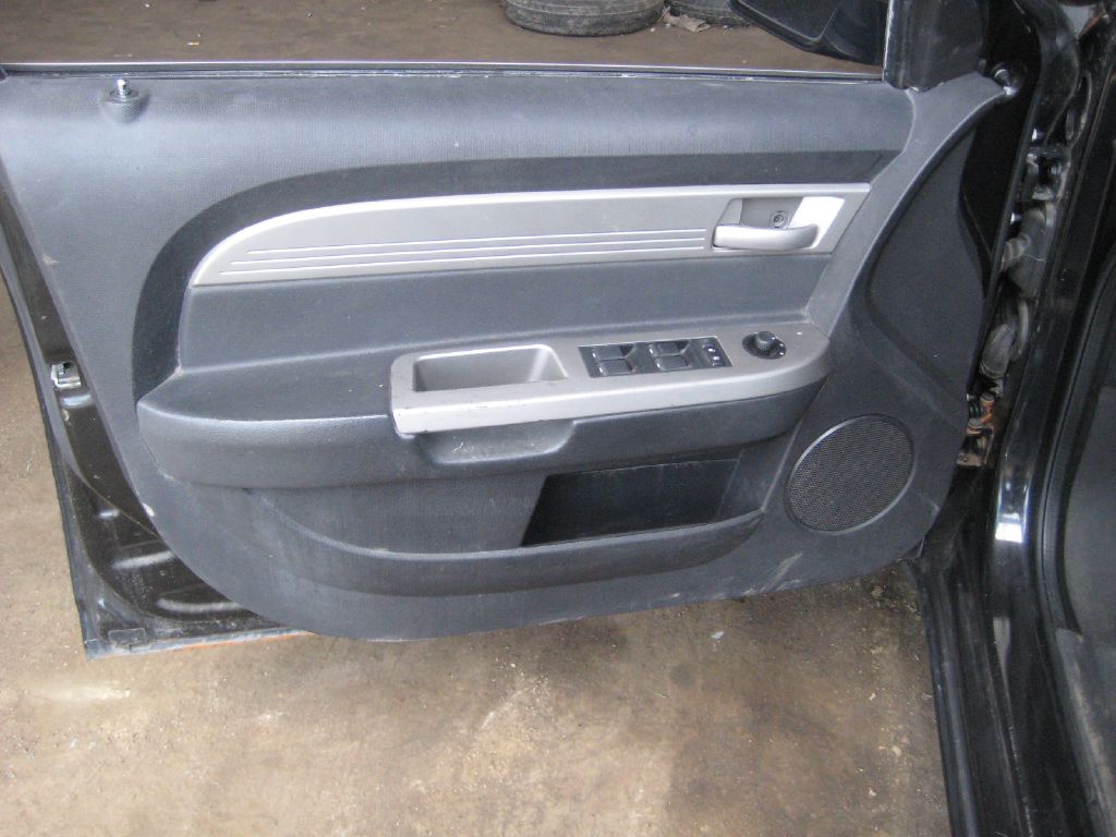 Photo 9 of this CHRYSLER SEBRING
