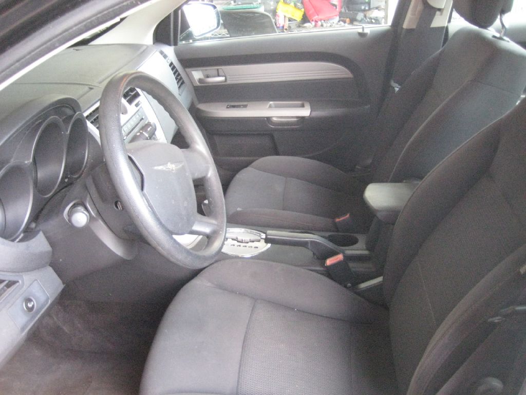 Photo 10 of this CHRYSLER SEBRING