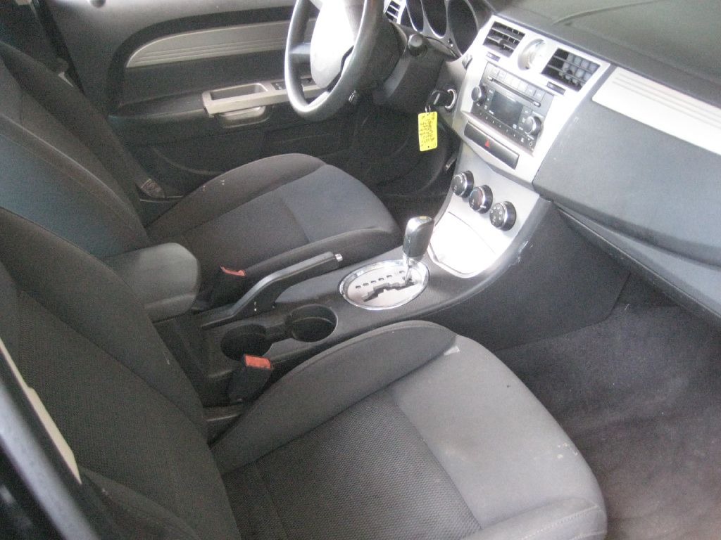 Photo 16 of this CHRYSLER SEBRING