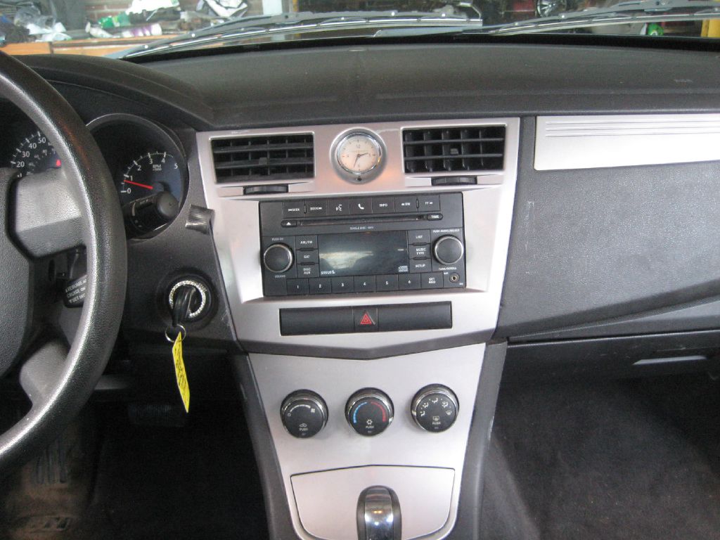 Photo 19 of this CHRYSLER SEBRING