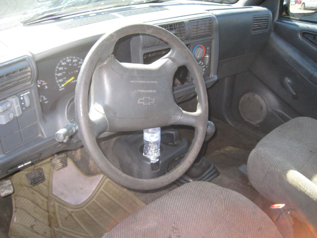 CHEVROLET S TRUCK 1996 CHEVROLET S TRUCK 1GCCS1948T8186072