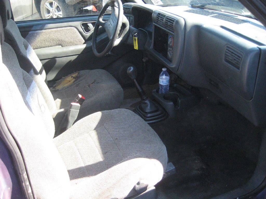 CHEVROLET S TRUCK 1996 CHEVROLET S TRUCK 1GCCS1948T8186072
