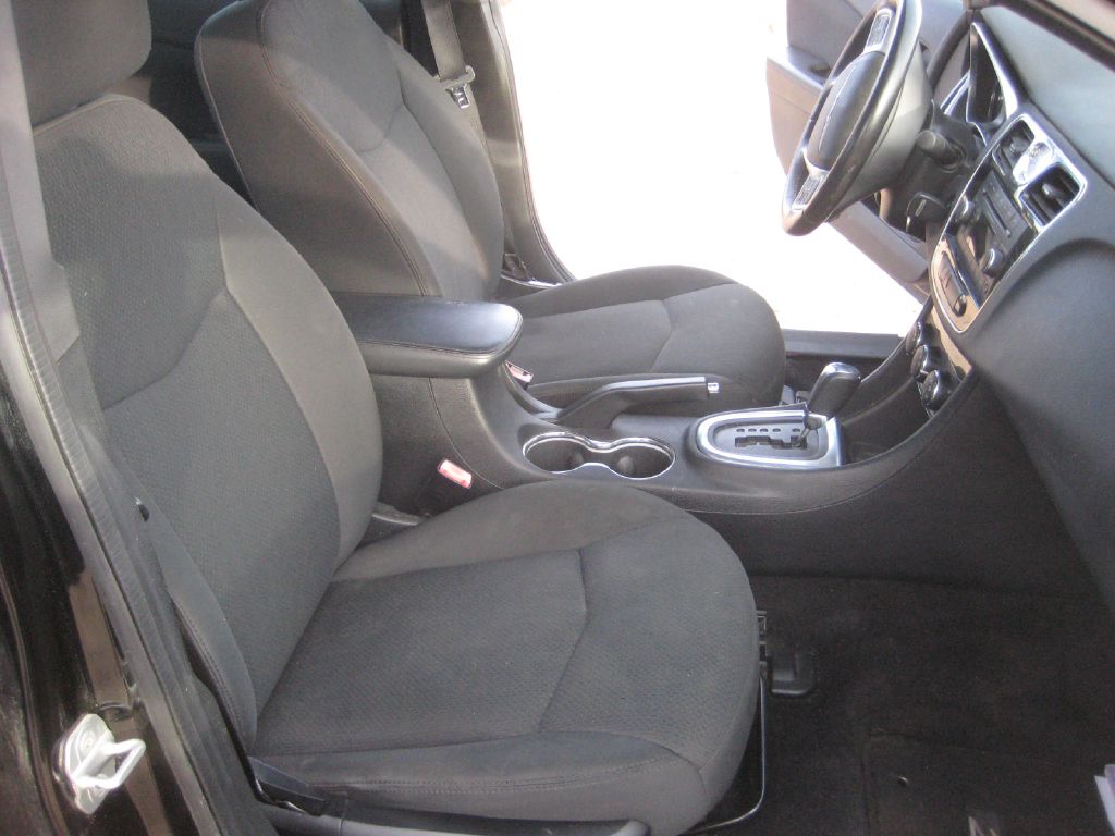 CHRYSLER 200 2012 CHRYSLER 200 1C3CCBBB9CN146696