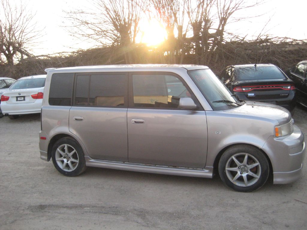 Photo 4 of this TOYOTA SCION