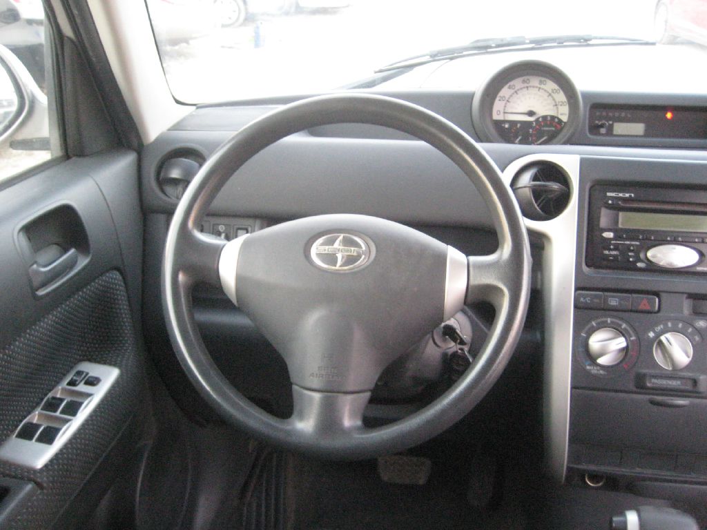 Photo 16 of this TOYOTA SCION
