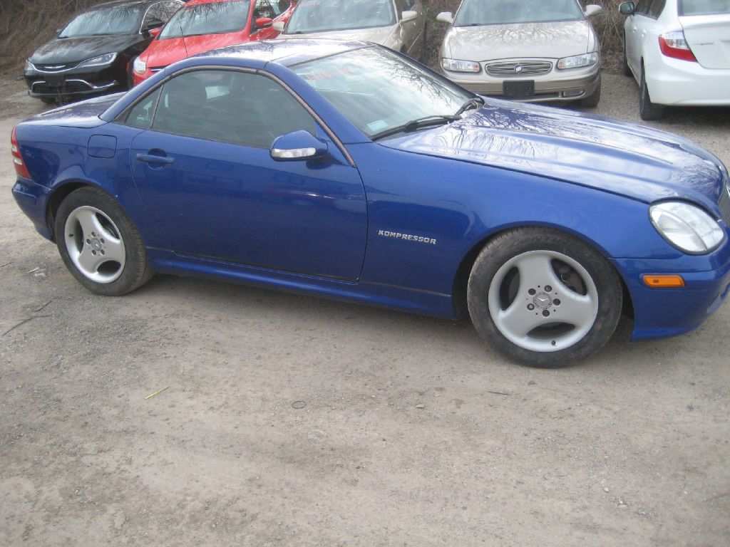 Photo 4 of this MERCEDES-BENZ SLK