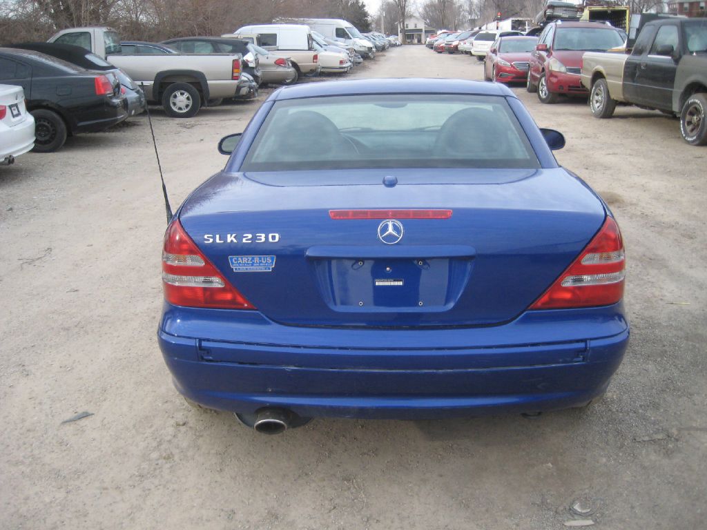 Photo 6 of this MERCEDES-BENZ SLK