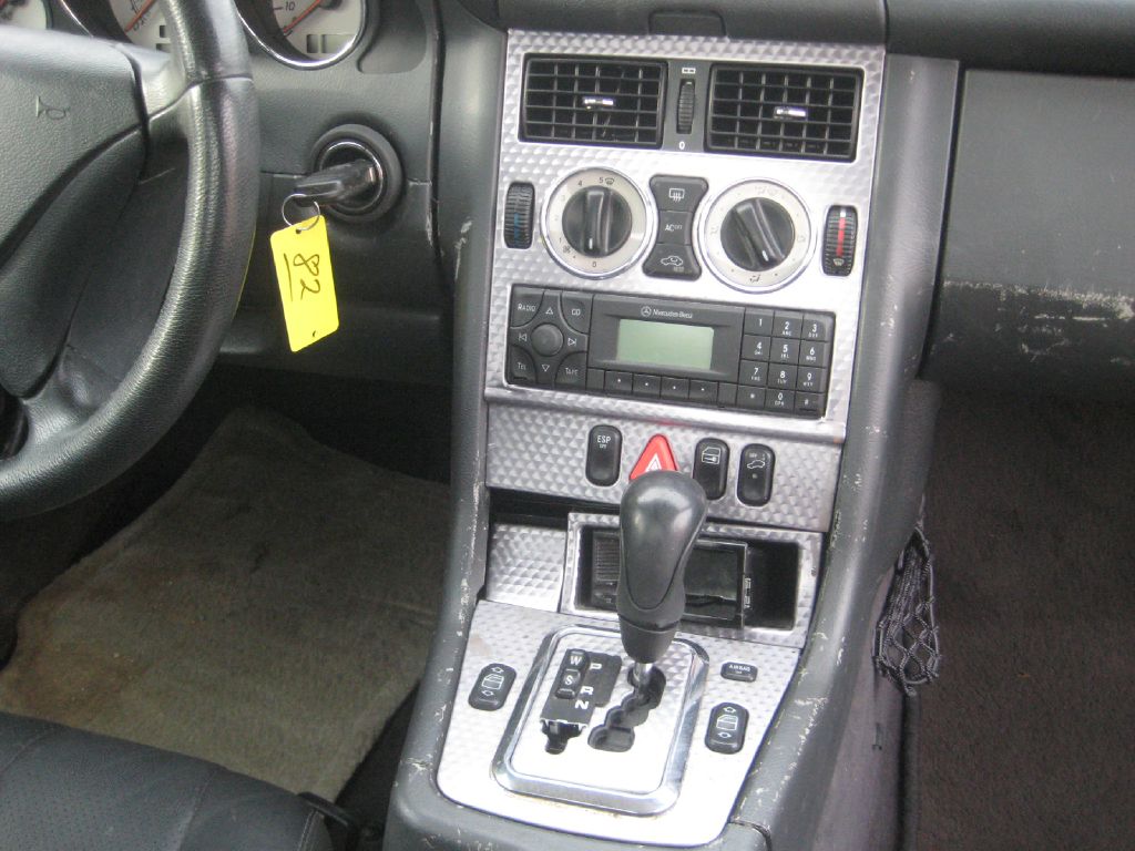 Photo 13 of this MERCEDES-BENZ SLK