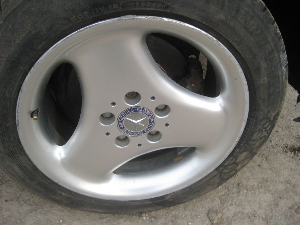 Photo 15 of this MERCEDES-BENZ SLK