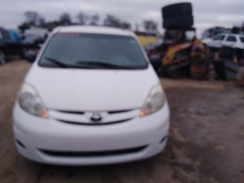 TOYOTA SIENNA 2009 TOYOTA SIENNA 5TDZK23C39S283720