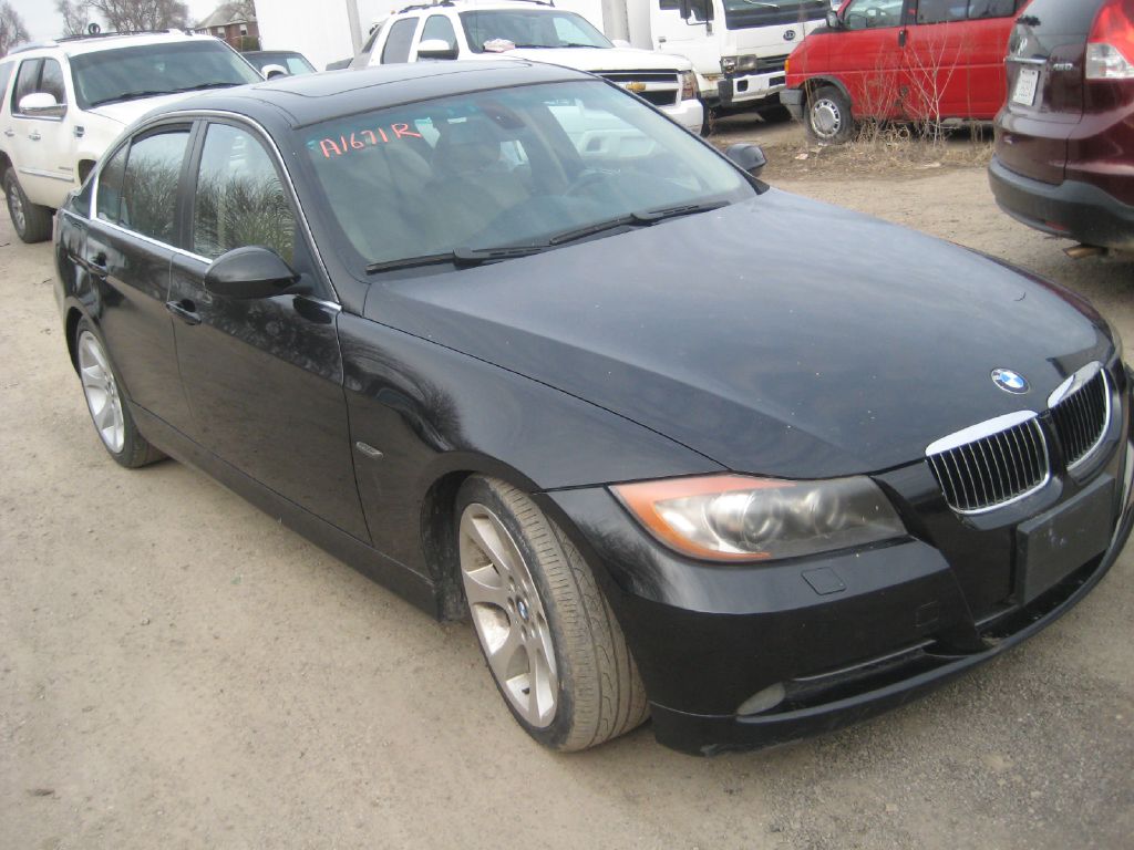 Photo 3 of this BMW 330