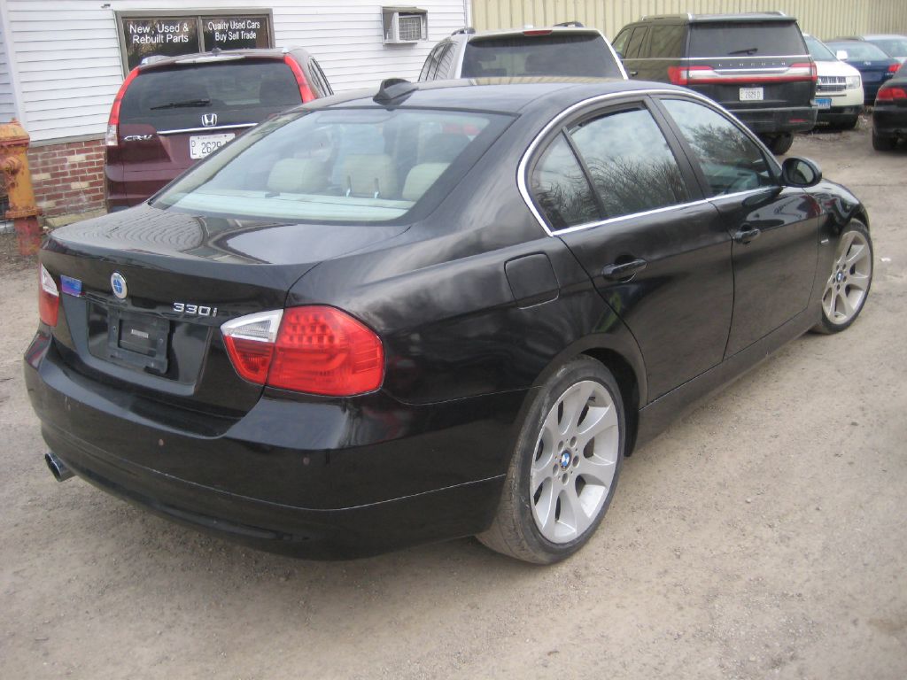 Photo 5 of this BMW 330
