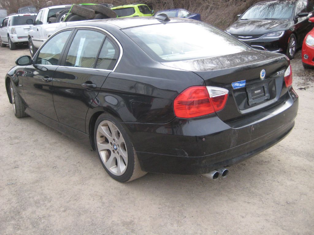 Photo 7 of this BMW 330