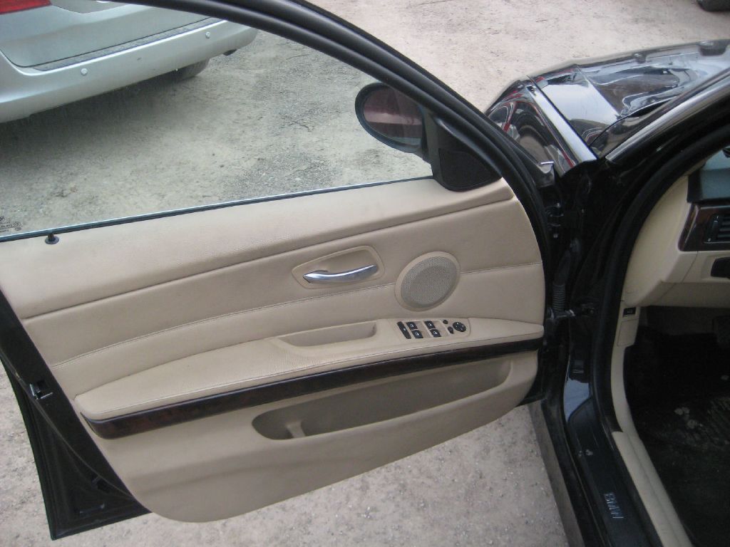 Photo 9 of this BMW 330