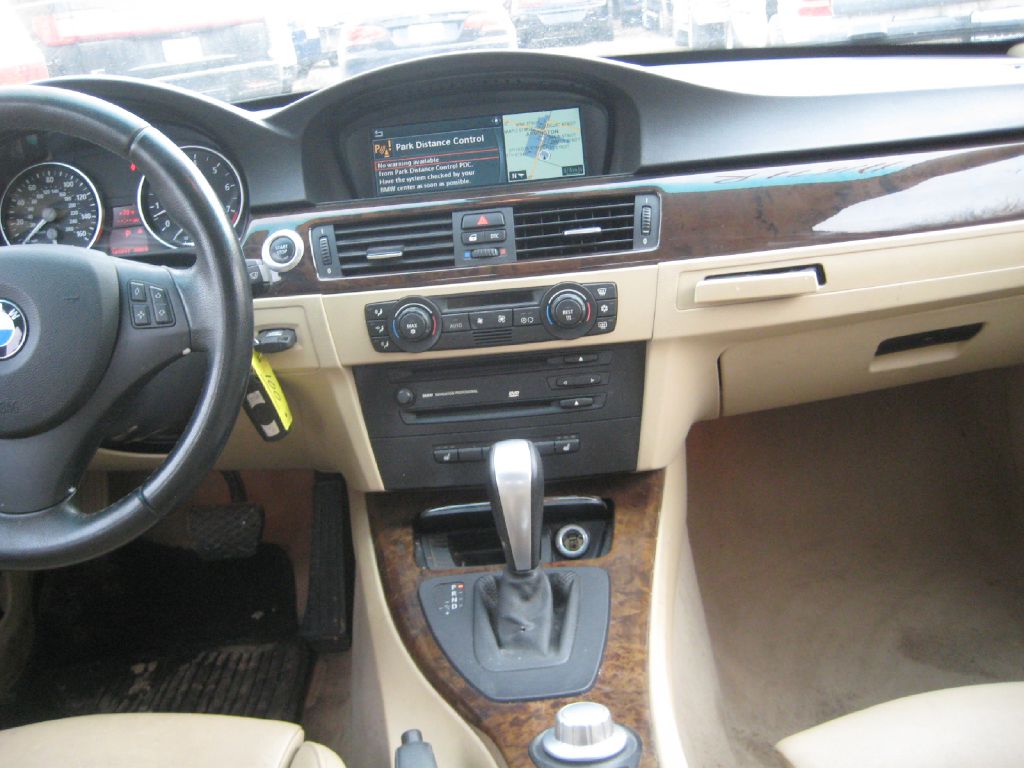 Photo 14 of this BMW 330