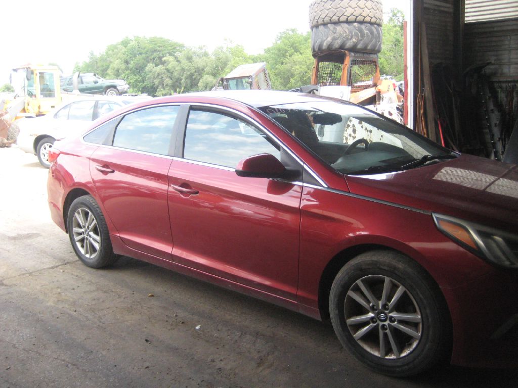Photo 4 of this HYUNDAI SONATA