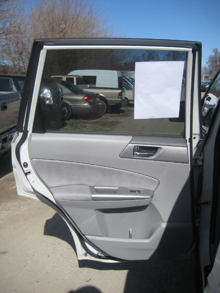 Photo 11 of this SUBARU FORESTER