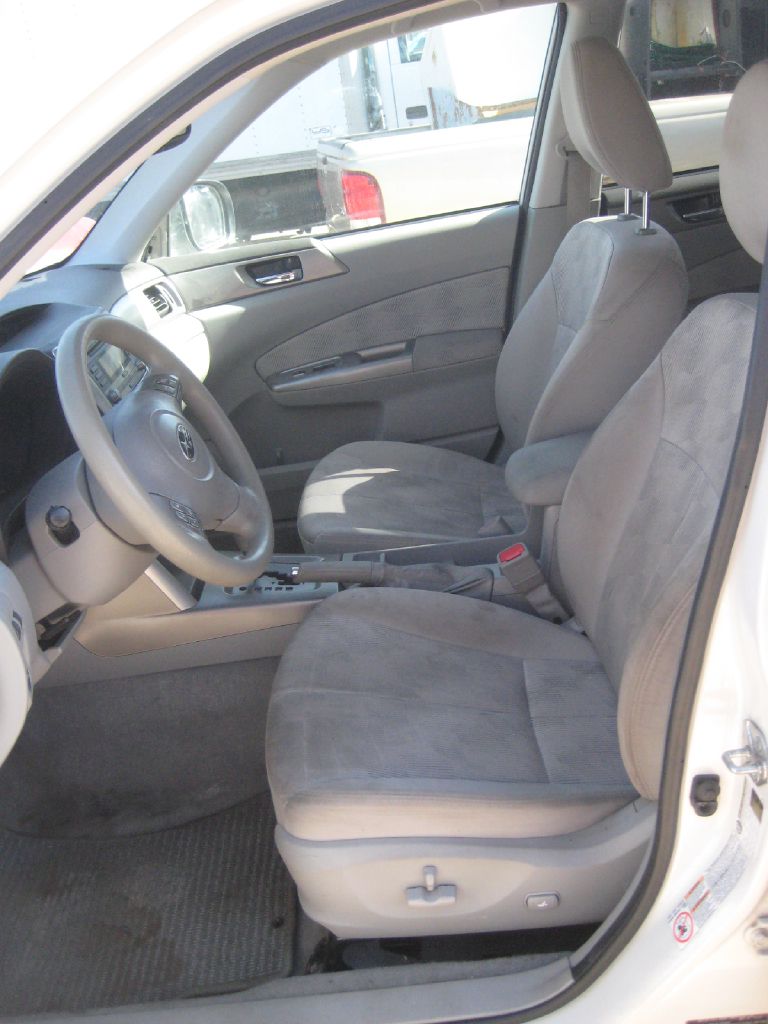 Photo 16 of this SUBARU FORESTER