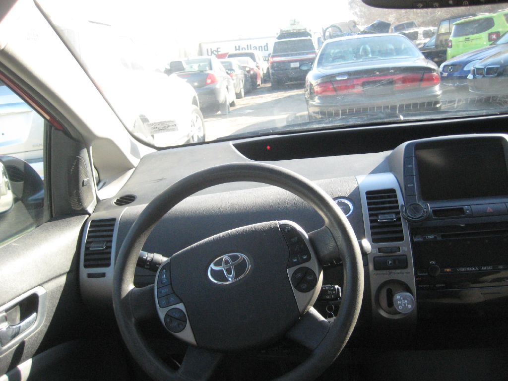 Photo 17 of this TOYOTA PRIUS