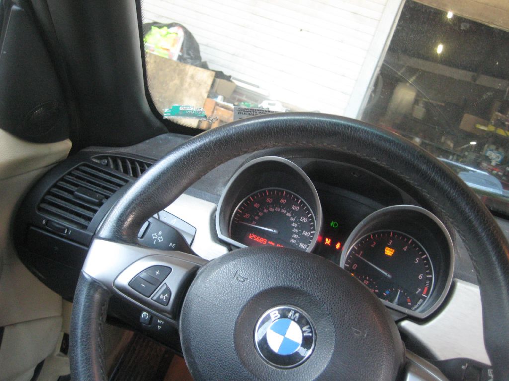 BMW Z4 2004 BMW Z4 4USBT535X4LU08010