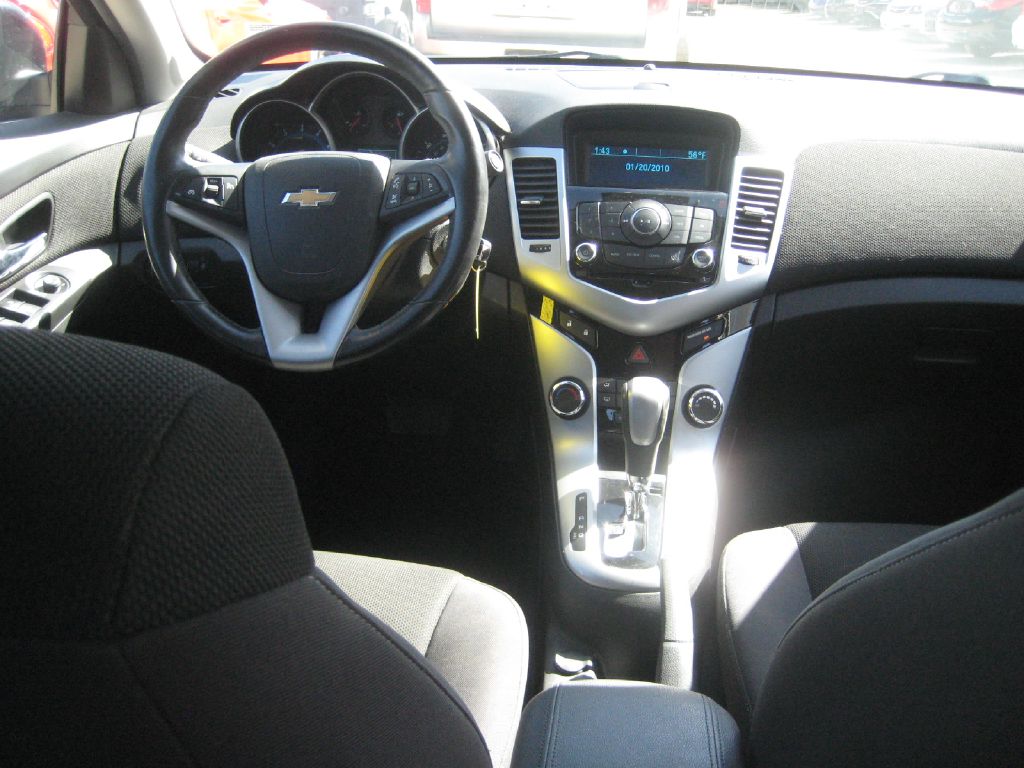 Photo 20 of this CHEVROLET CRUZE