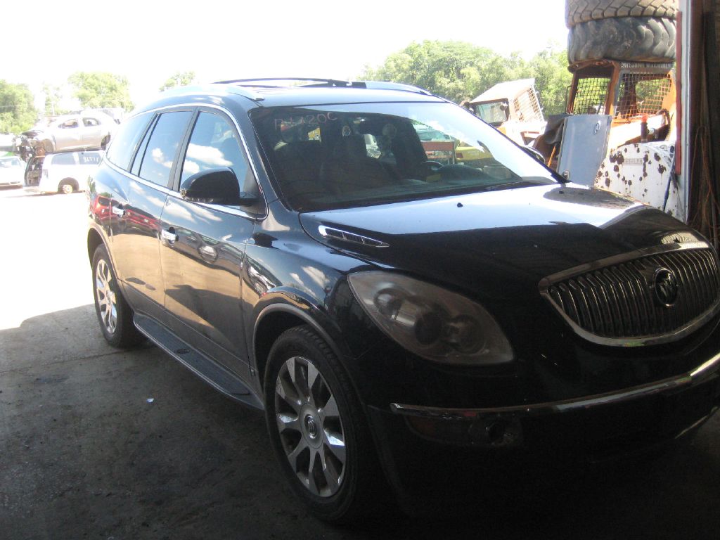 Photo 3 of this BUICK ENCLAVE