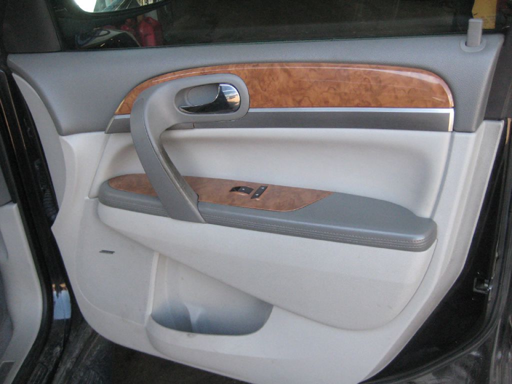 Photo 13 of this BUICK ENCLAVE