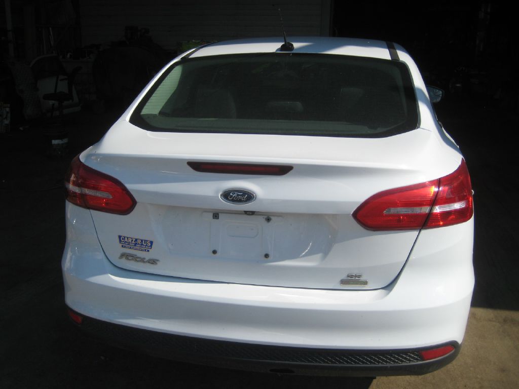 Photo 6 of this FORD FOCUS