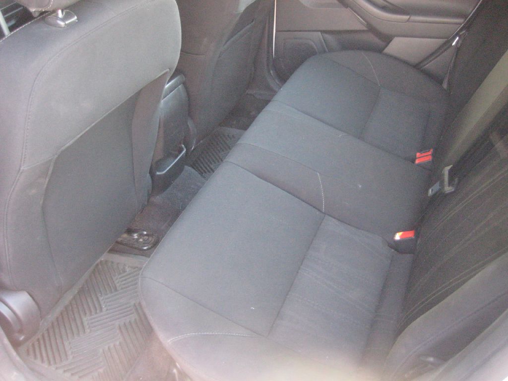 Photo 12 of this FORD FOCUS