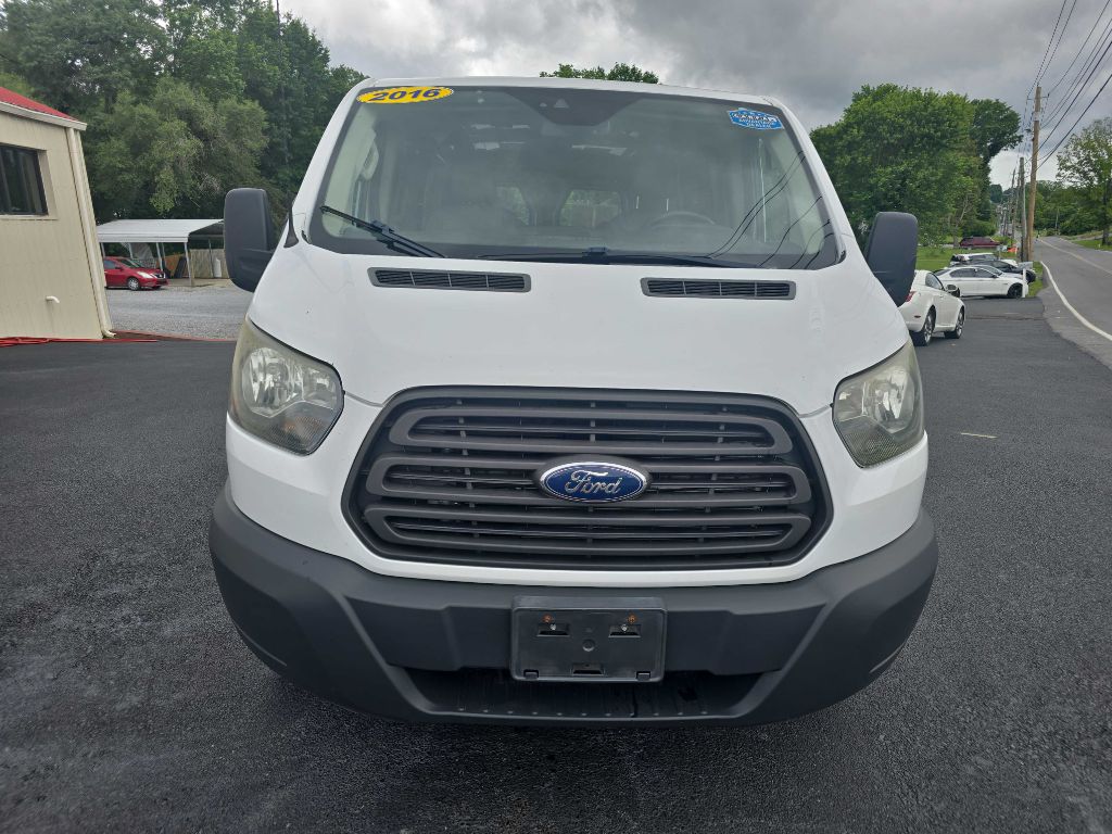 Photo 8 of this FORD TRANSIT