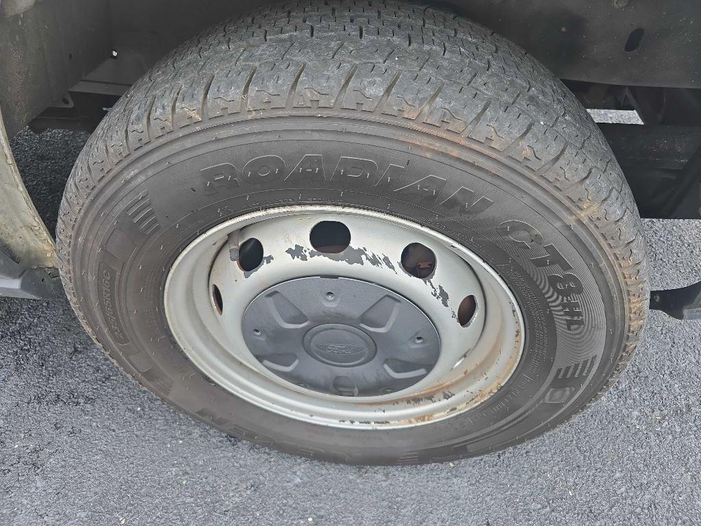 Photo 19 of this FORD TRANSIT