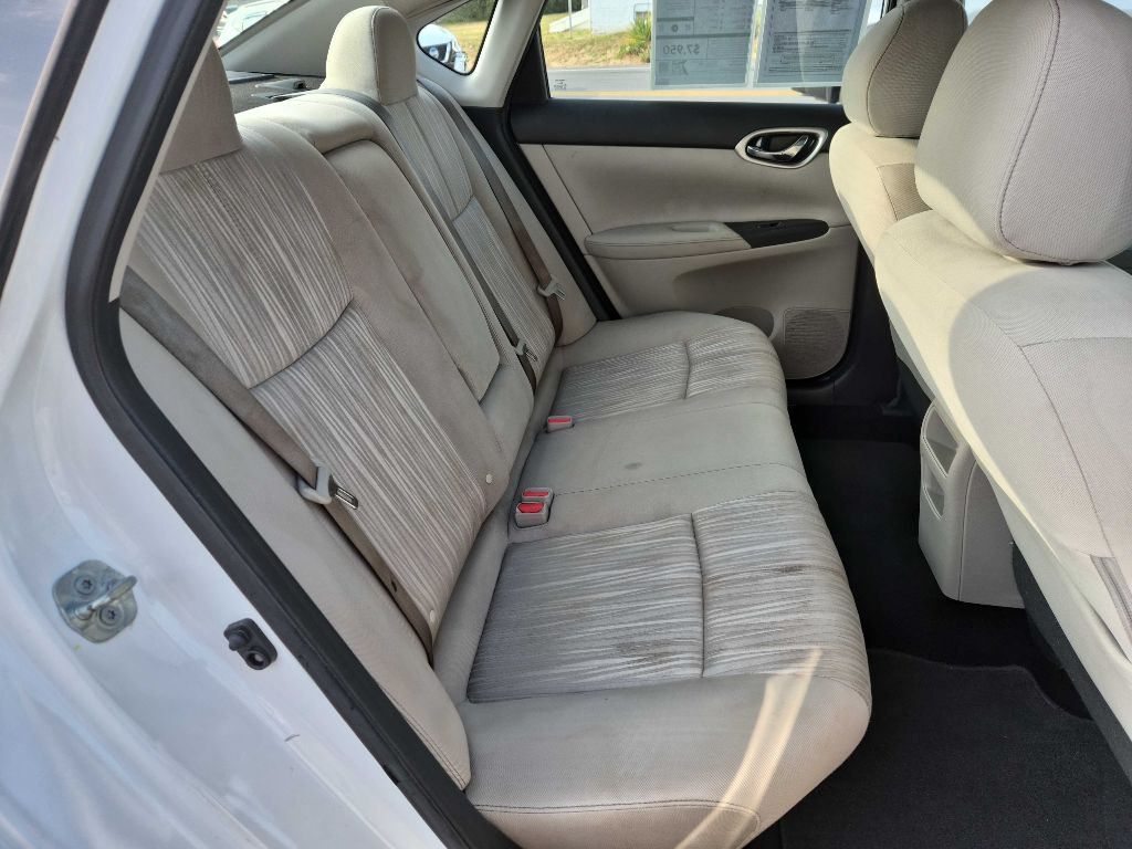 Photo 15 of this NISSAN SENTRA