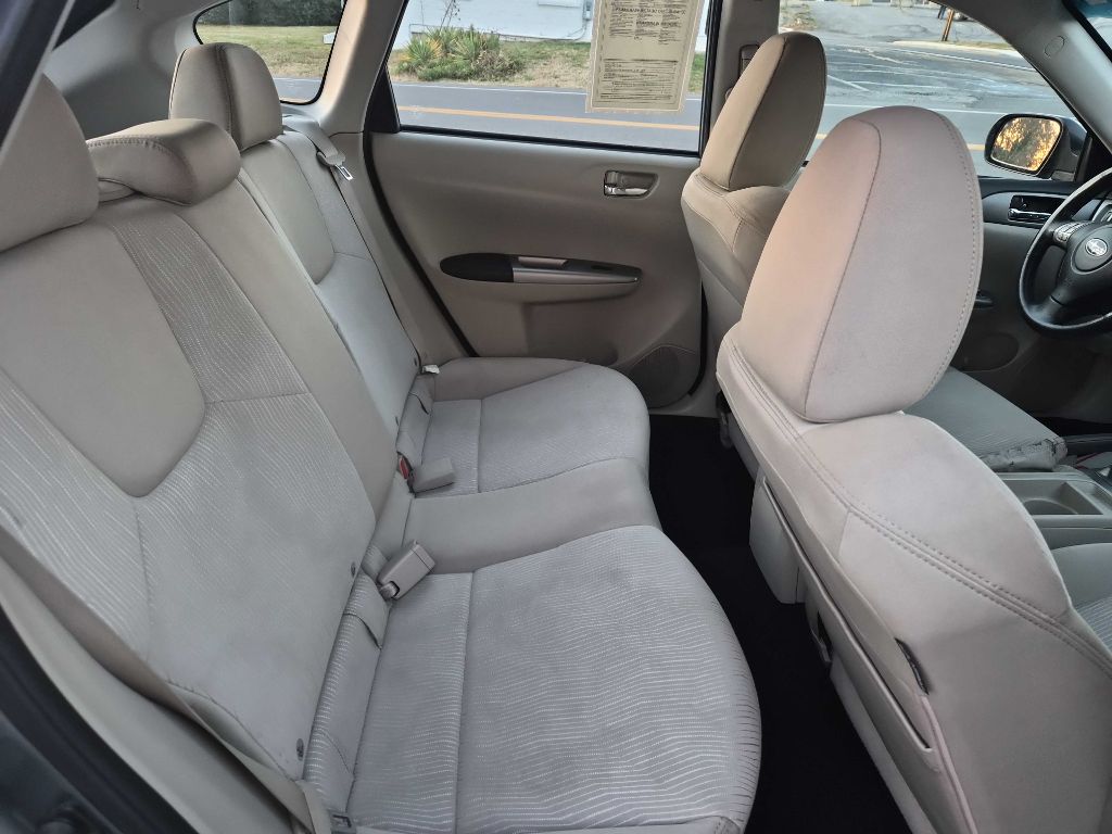 Photo 15 of this SUBARU IMPREZA