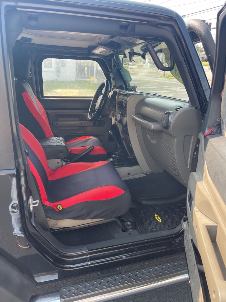 Photo 14 of this JEEP WRANGLER